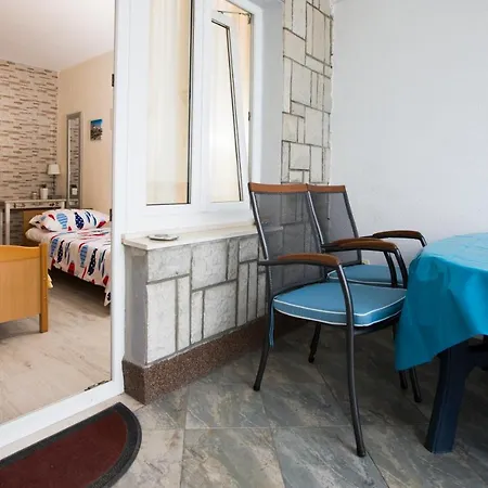 Apartmans And Ana * Trogir