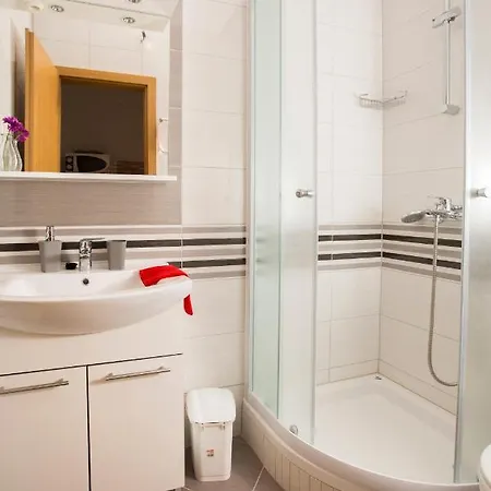 Apartament Apartmans And Ana