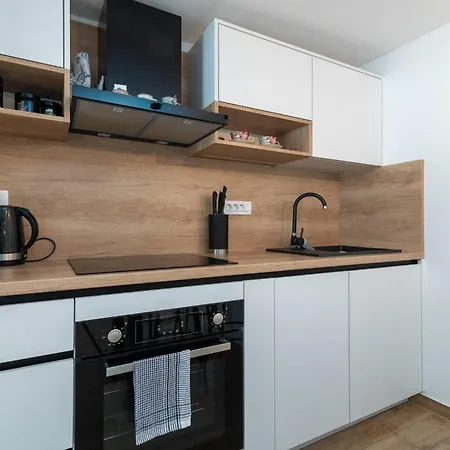 Apartmans And Ana Apartament Trogir