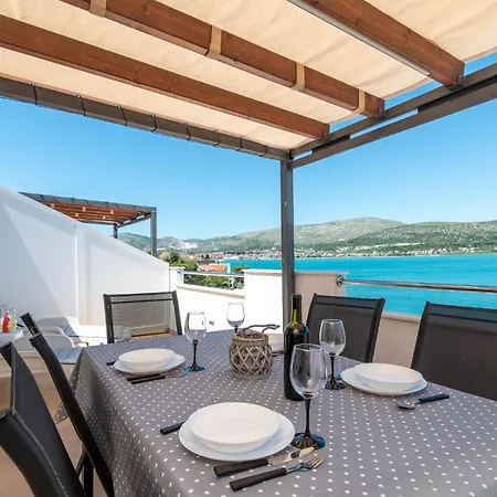 Apartmans And Studios Ana