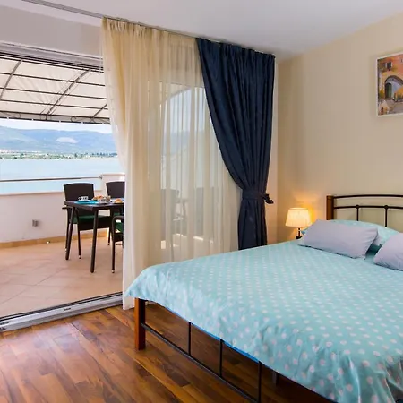 Apartmans And Ana * Trogir