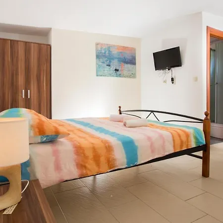 Appartement Apartmans And Ana *