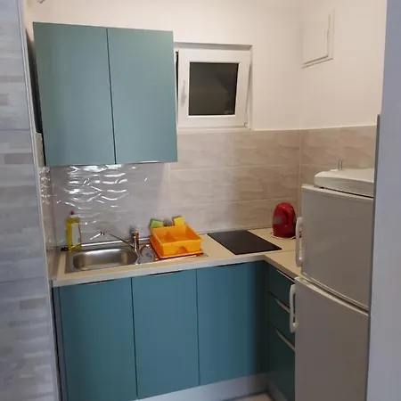 Apartmans And Ana Apartmán Trogir