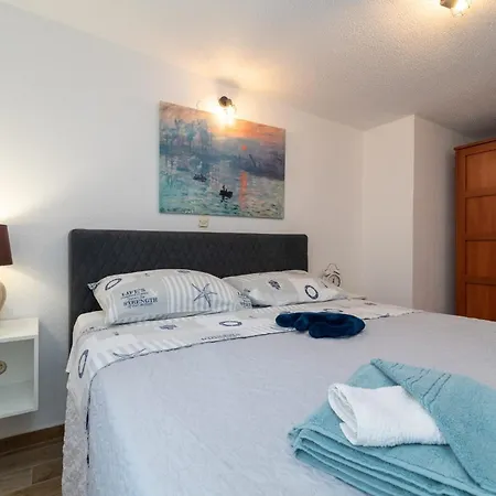 Appartement Apartmans And Ana