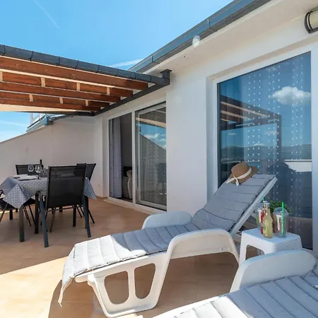 Apartmán Apartmans And Ana *