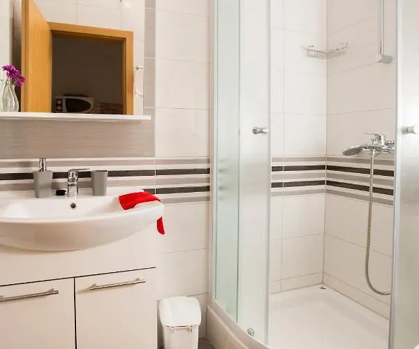 Appartement Apartmans And Ana